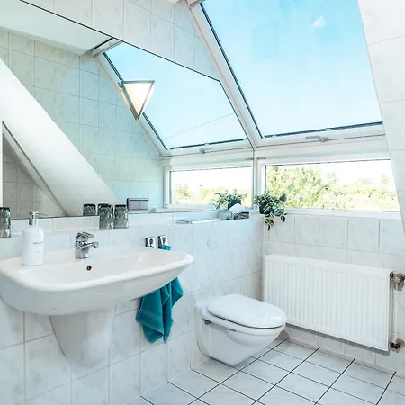 Moderne 3-zimmer Naehe Messe *