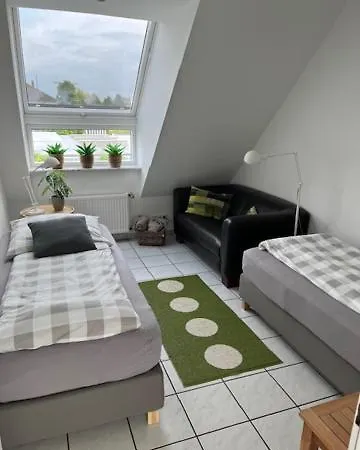 Moderne 3-zimmer Naehe Messe Kolín nad Rýnem