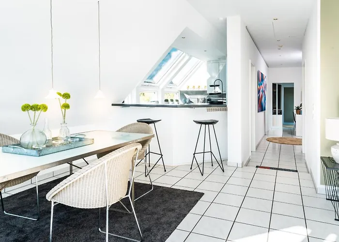 Moderne 3-zimmer Naehe Messe 公寓 *